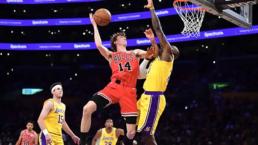 Chicago Bulls’ Matas Buzelis Gets 100% Real on Trash-Talking Luka Doncic in Loss Vs. Los Angeles Lakers