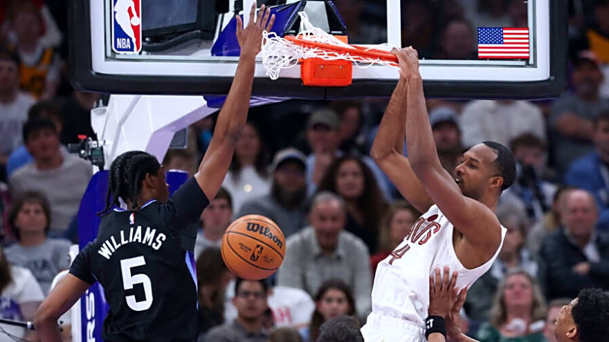 Cleveland Cavaliers’ Evan Mobley Scores Season-High in Points in Closer-Than-Expected Win Vs. Utah Jazz