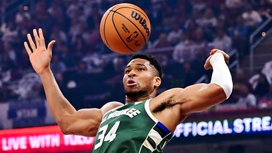 Giannis Antetokounmpo’s 40 points not enough as Bucks fall to Cavs