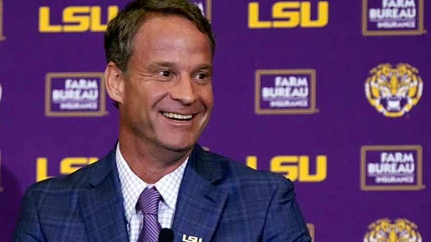 'Couldn’t Happen at a Better Time': Ole Miss HC Throws Shade at Lane Kiffin Over LSU Move Amid Thrilling CFP Playoff Run
