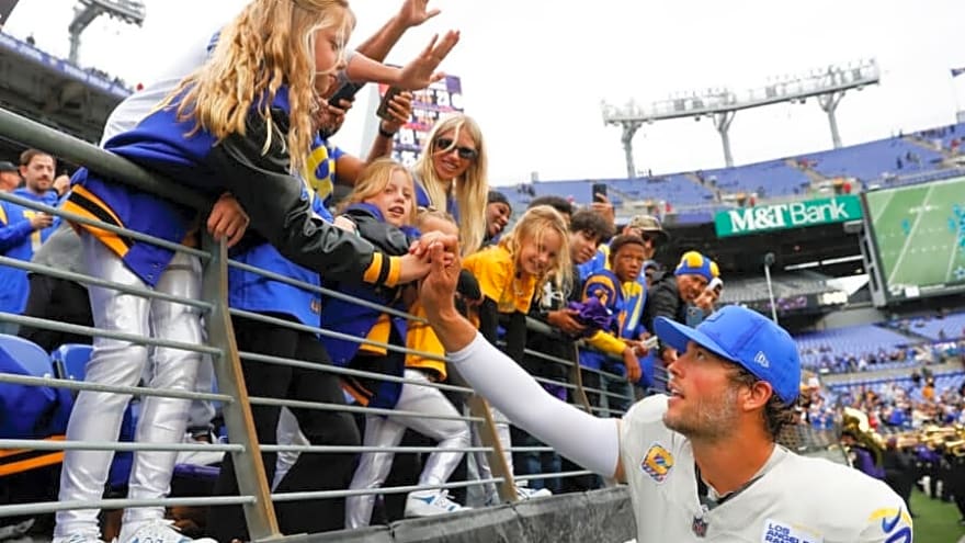 Los Angeles Rams Evaluating First Round Quarterback Prospects for Eventual Roster Transition