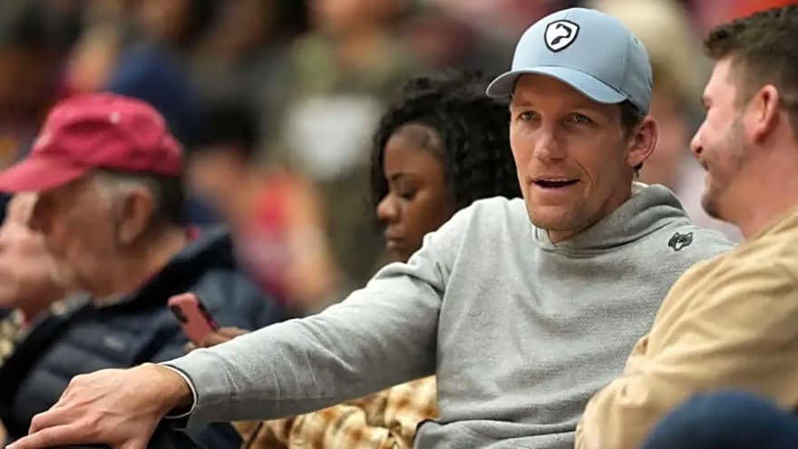 Bob Myers, Mike Dunleavy Jr. Emerge as Top Targets if Bulls ‘Clean House’ This Offseason