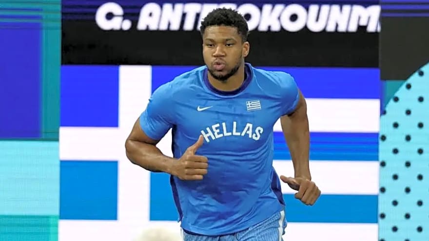 Bucks’ Giannis Antetokounmpo honored with European Order of Merit