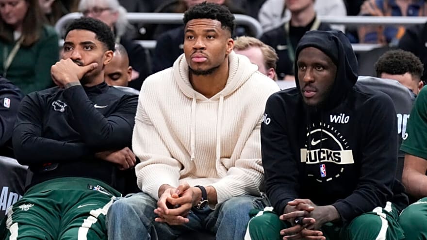 Giannis Antetokounmpo Blasts Bucks for 'Disrespectful' Shutdown, Questions Control After 36-Game Season