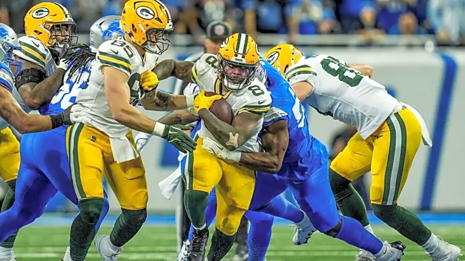 Josh Jacobs Remains ‘Steady Engine’ for Packers’ Offense