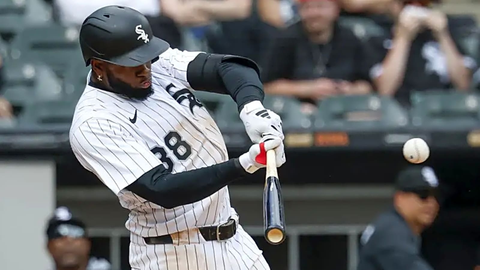 Chicago White Sox urged to consider Luis Robert Jr trade to Padres by ex-GM