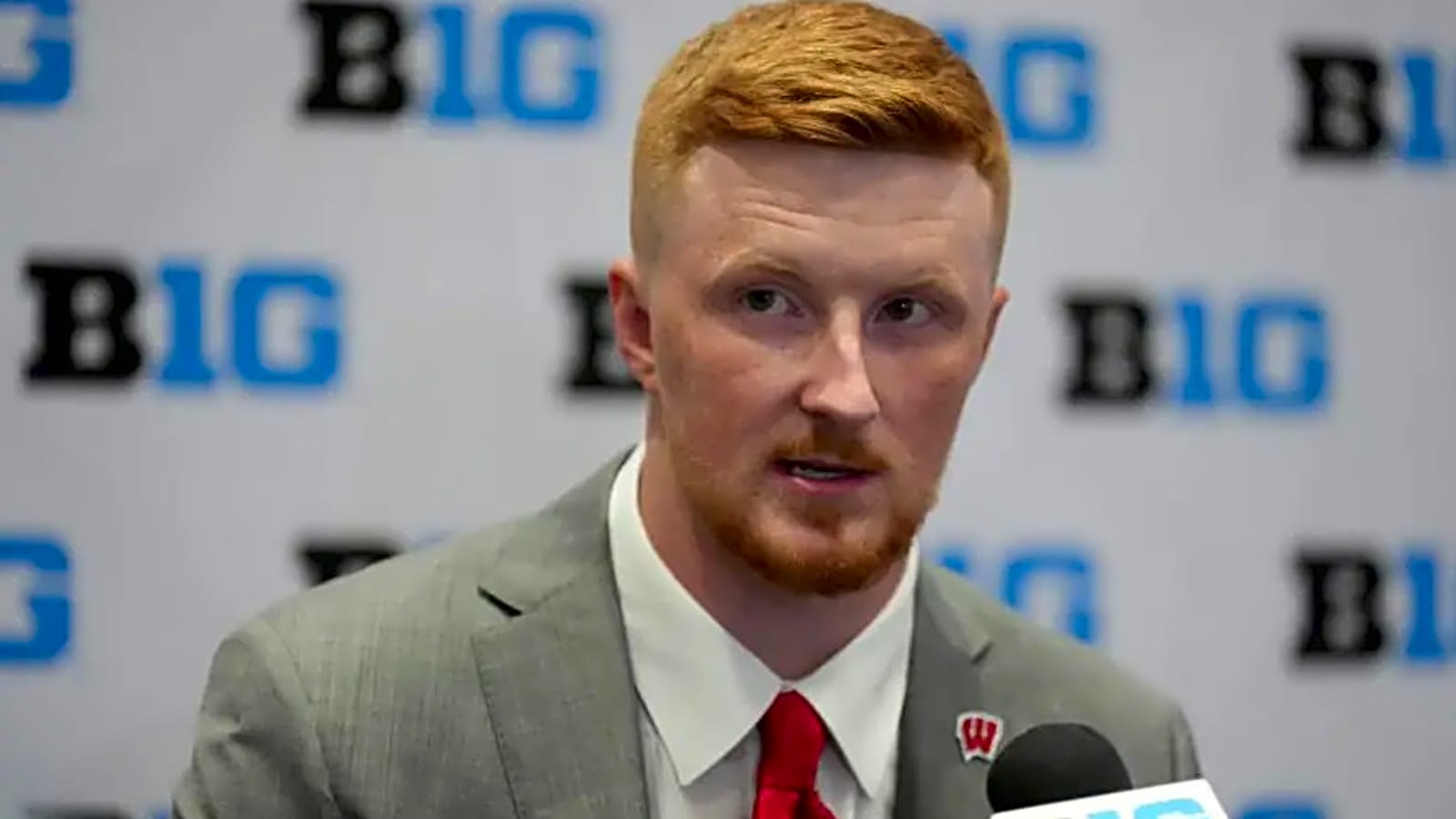 Wisconsin Badgers: 3 Vital Players on Offense Against Miami RedHawks