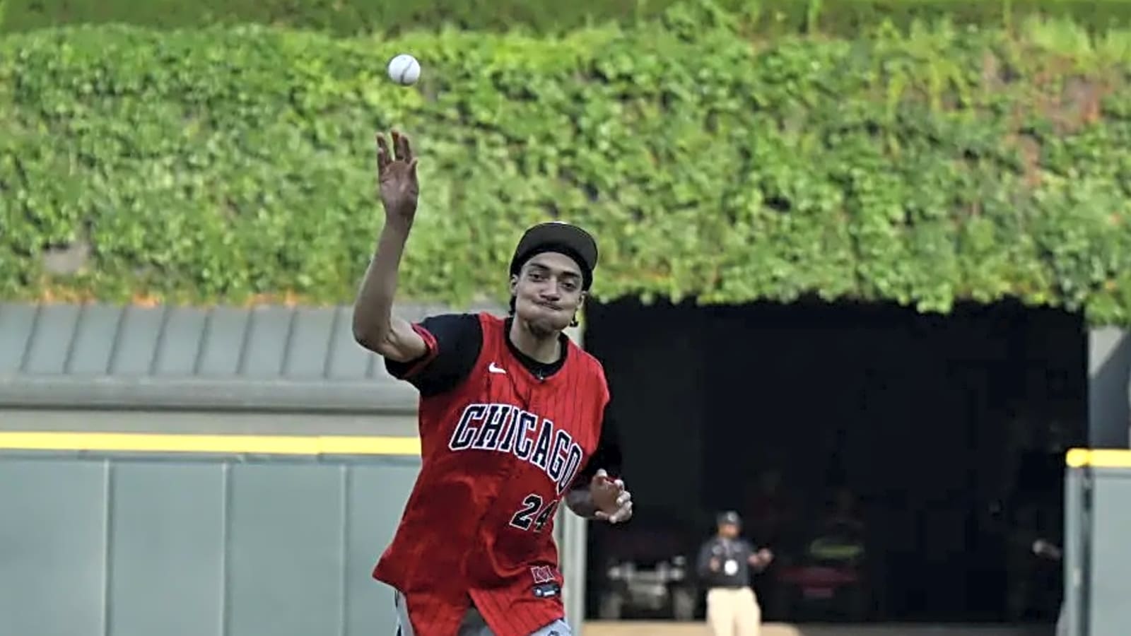 Chicago Bulls rookie Noa Essengue goes viral, shows progress