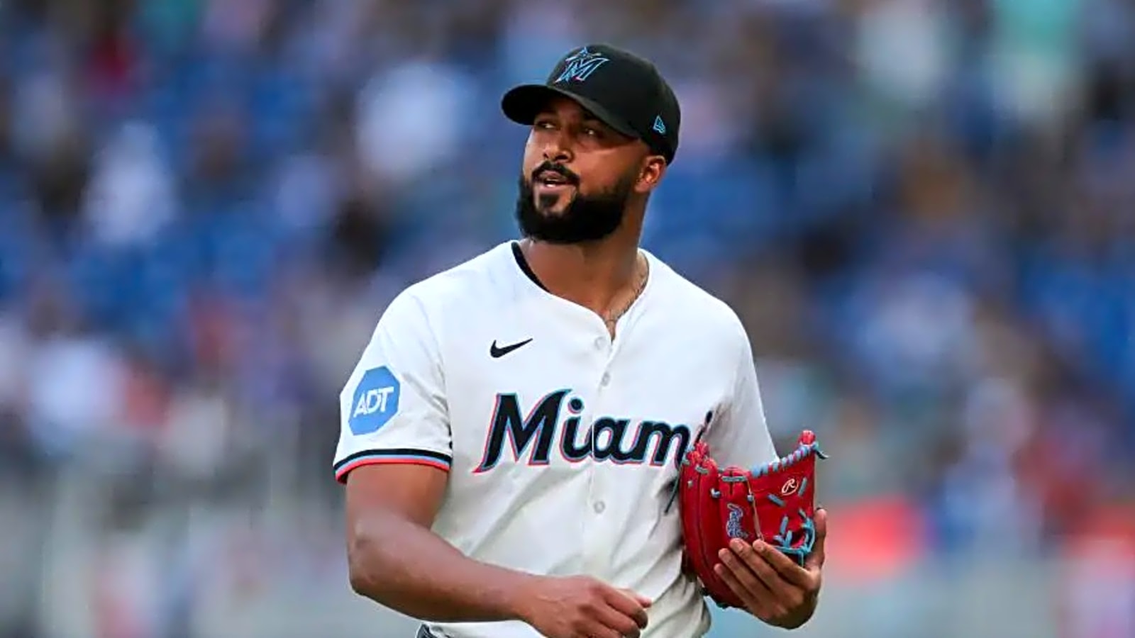 Chicago Cubs keeping ‘close eye’ on 3 pitchers; Matt Shaw replacement: Report