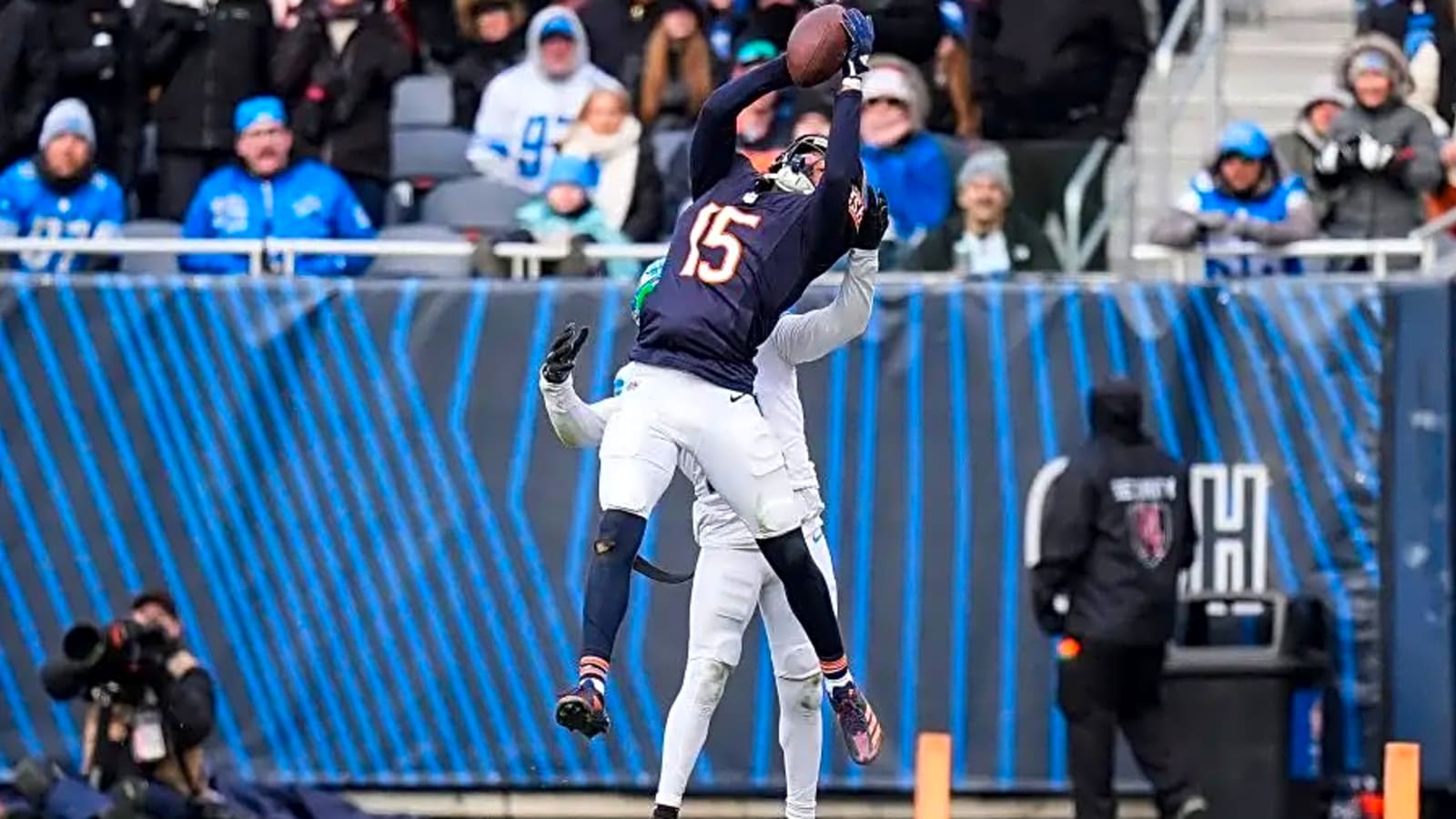 Chicago Bears’ DJ Moore not only receiver flying up fantasy football draft boards