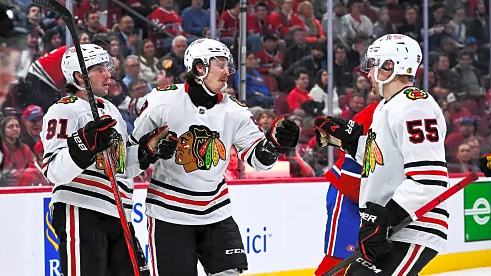 NHL insider forecasts doom and gloom for Chicago Blackhawks in 2025-26