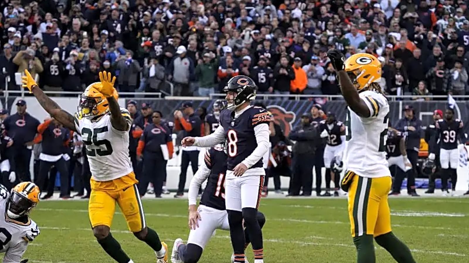 Cairo Santos’ has become a significant liability to the Bears