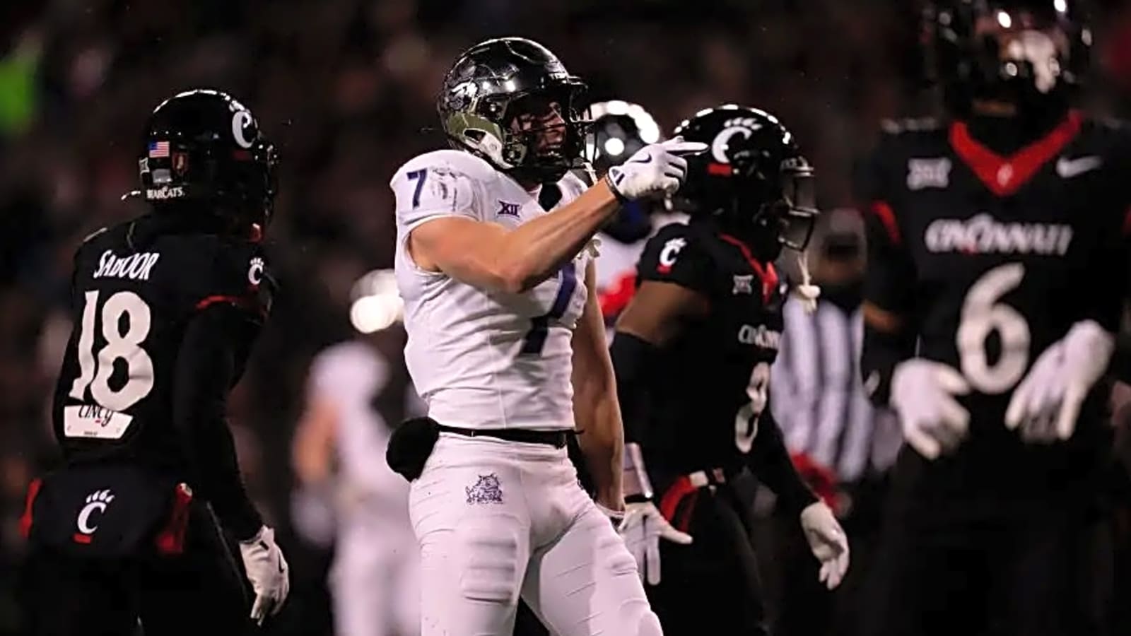 Chicago Bears undrafted free agent draws bold insider prediction