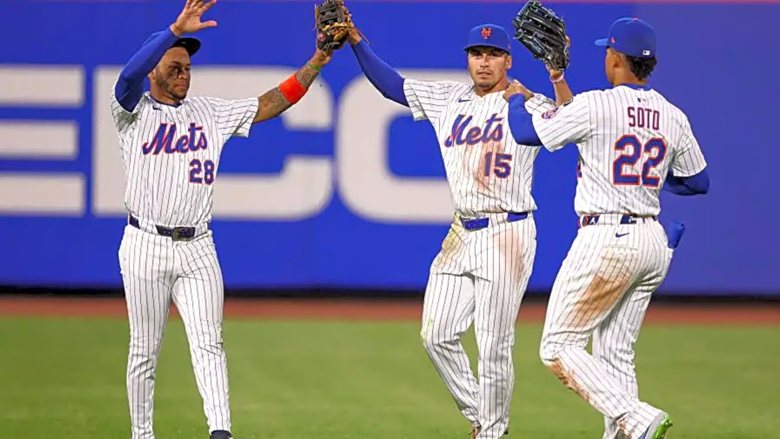 The Chicago White Sox should take a chance on this interesting outfielder