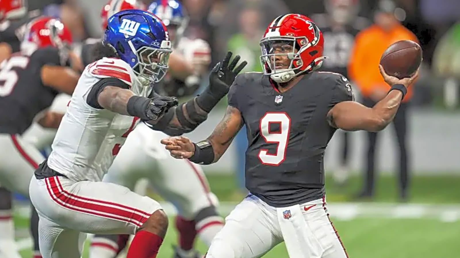 New Chicago Bears trade target emerges amid Abdul Carter buzz