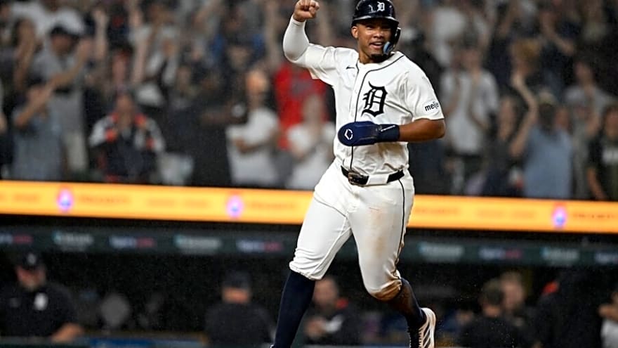 Los Angeles Dodgers Sign Andy Ibáñez & Designated Ryan Fitzgerald For Assignment