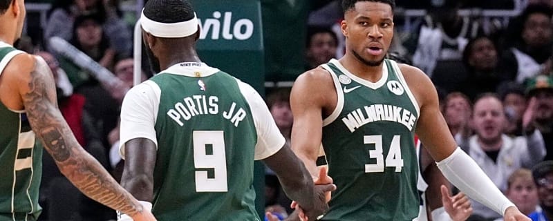 Bobby Portis Doesn’t Know If He’ll Be Teammates With Giannis Antetokounmpo Next Year