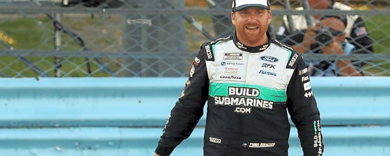 'Let Me Know if You Need a Tow!': Chris Buescher Pokes Fun at Ryan Preece as NASCAR Drivers Await the Clash