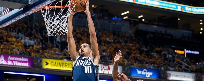 Mavericks Make 2 Starting Lineup Changes With Kyrie Irving, Cooper Flagg Out vs. Spurs