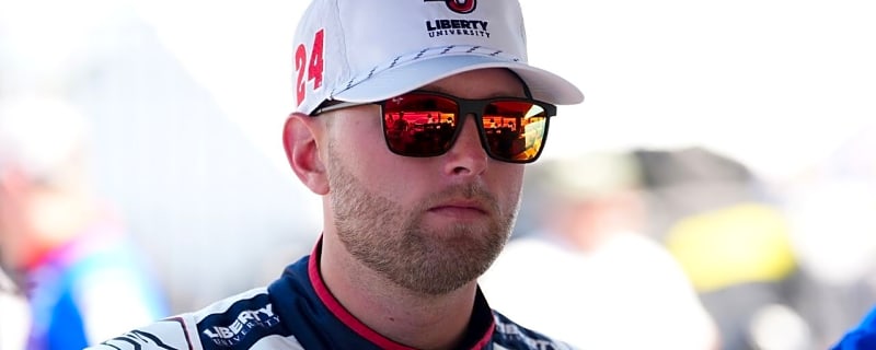 Kevin Harvick Sympathizes With William Byron After Vegas Wreck, Shares Advice to Avoid Repeat