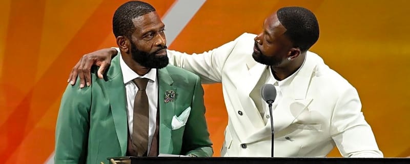 'Don’t Know How to Feel': Dwyane Wade Sr. Still Stunned by His Son’s Hall of Fame Career