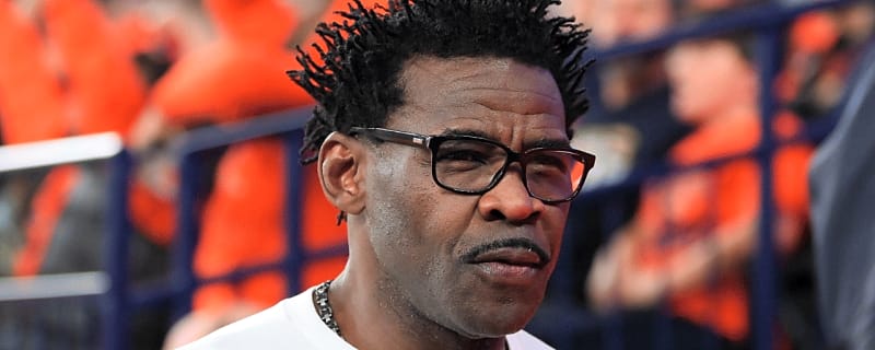'I Can’t Sleep': Michael Irvin Hypes Miami Upset Win vs. Ohio State After His Viral Celebration