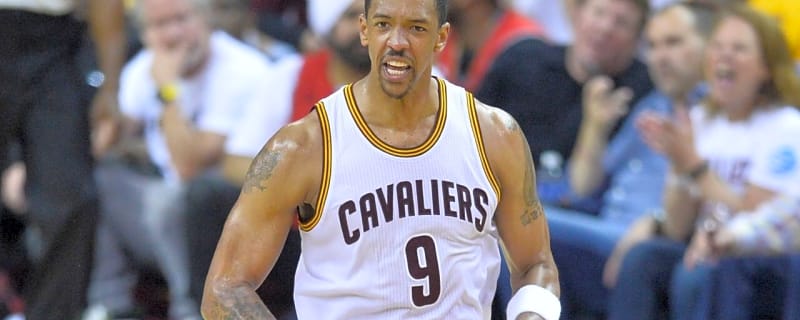 Channing Frye Urges Anthony Davis to Make Lifestyle Changes, Reveals How LeBron James Approaches Injuries 'Different'