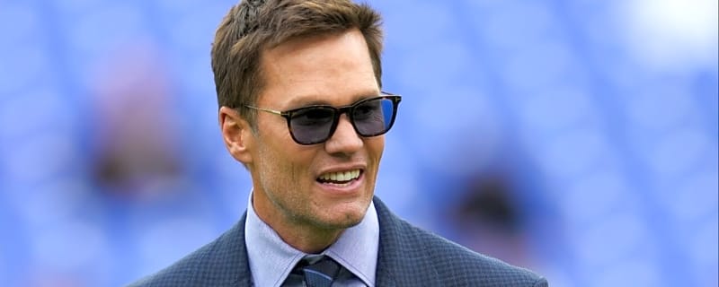 After Stunning Tom Brady, Oz the Mentalist Shocks Jared Goff & Co. With His 'Unbelievable' Calculator Trick