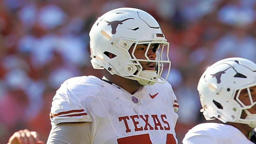 Texas OT Trevor Goosby Carted Off in First Quarter vs. Ole Miss