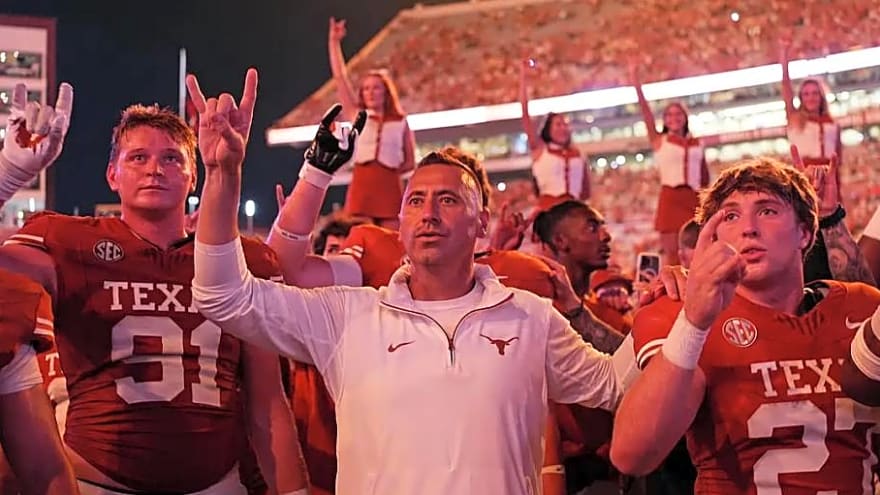 Texas Has a Chance to Send a Message in Its First SEC Road Game