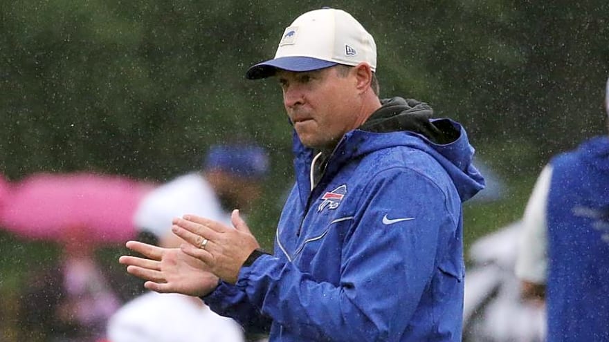 Jim Leonhard Makes Important Logistical Decision for Bills' Season Opener in Houston