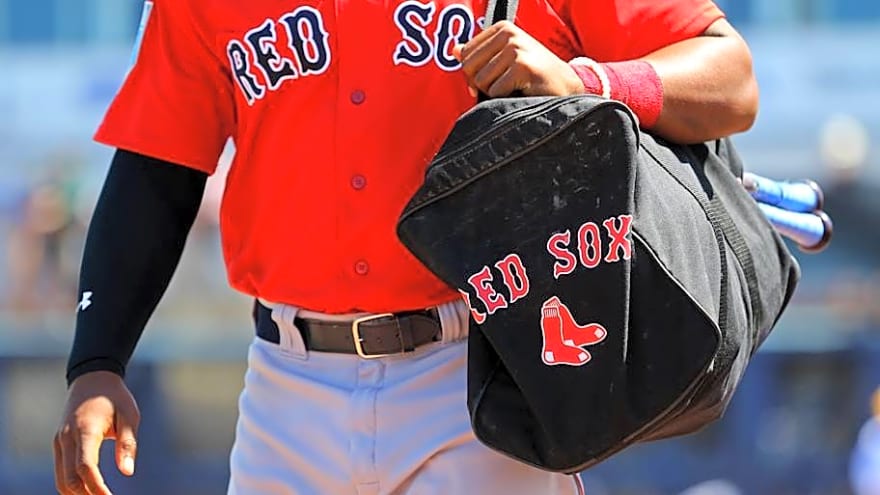 Red Sox Lose 5-Year MLB Veteran Catcher To Free Agency