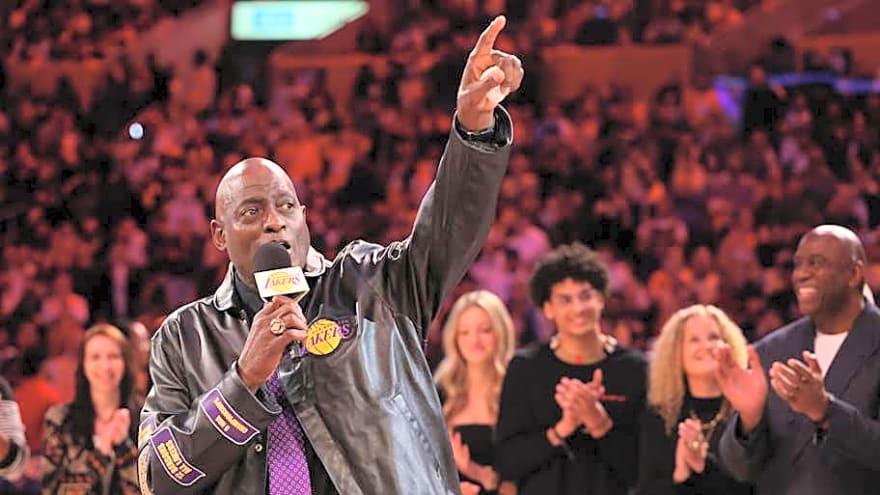 Lakers Hall of Famer Michael Cooper Has Major Playoff Prediction for LA This Year