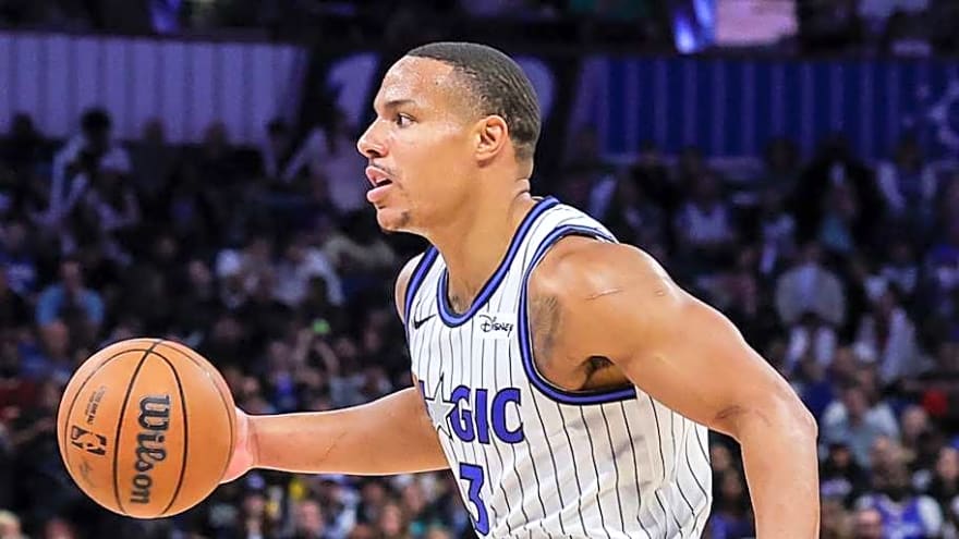 Desmond Bane Lifts Up Magic Teammate