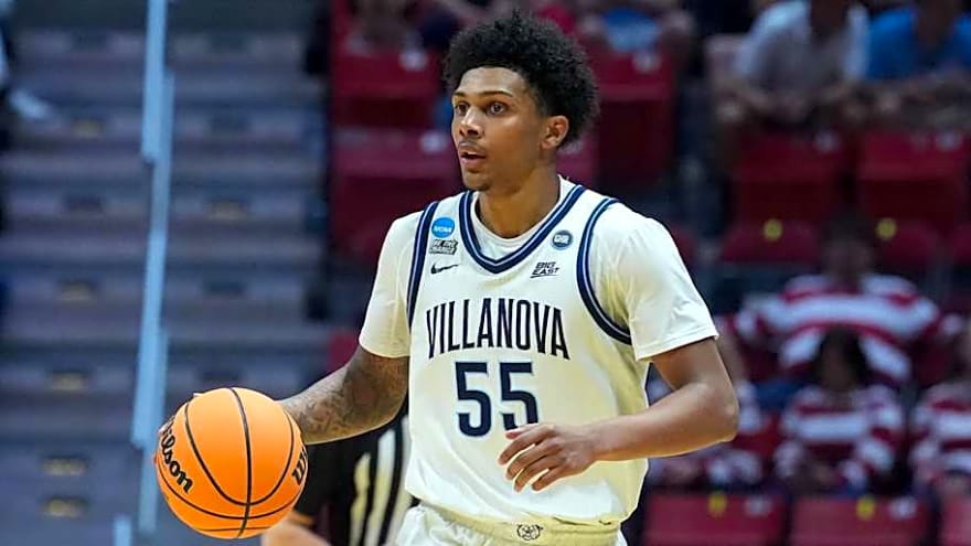 A former Kentucky point guard signee is in the transfer portal