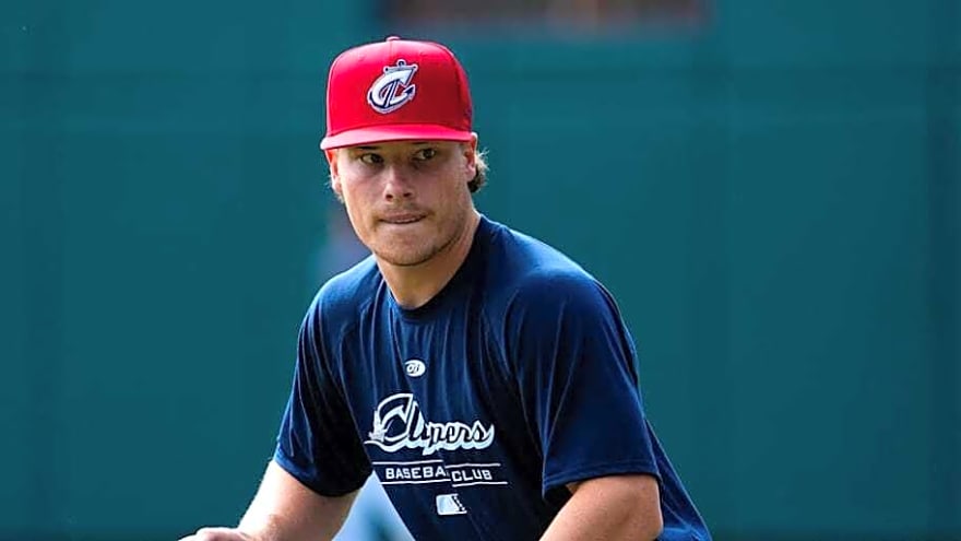 Cleveland Guardians Facing Growing Decision on Travis Bazzana Call-Up