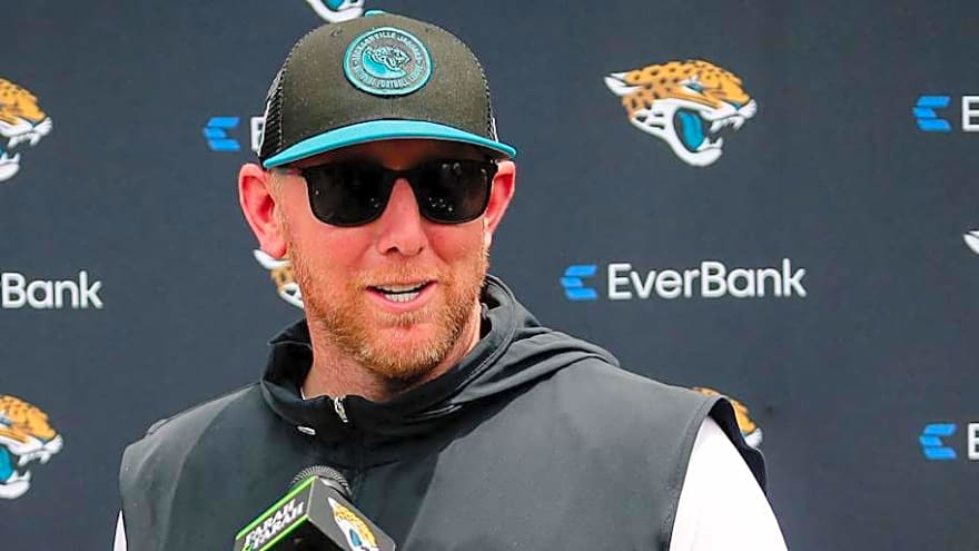 Jaguars Should Address QB Depth With This Waiver Wire Target