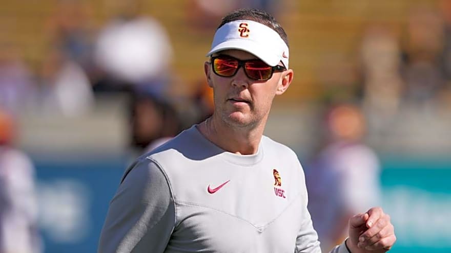 USC Trojans’ Schedule Hit With Early Kickoff Time vs. Illinois