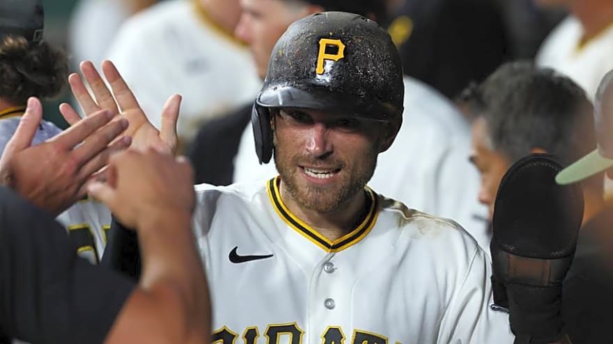 Pirates Comeback Falls Short in Extra Innings vs. Diamondbacks
