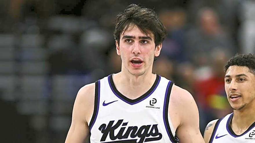 Clippers' Nic Batum Has Strong Praise for Kings Rookie Max Raynaud