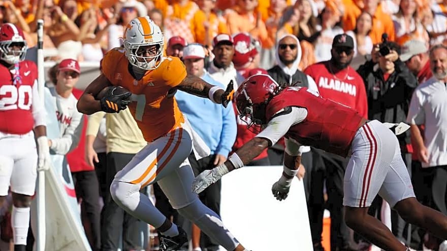 'It Can't Happen Again:' Alabama Defense Reflects on Missed Tackles vs. Tennessee