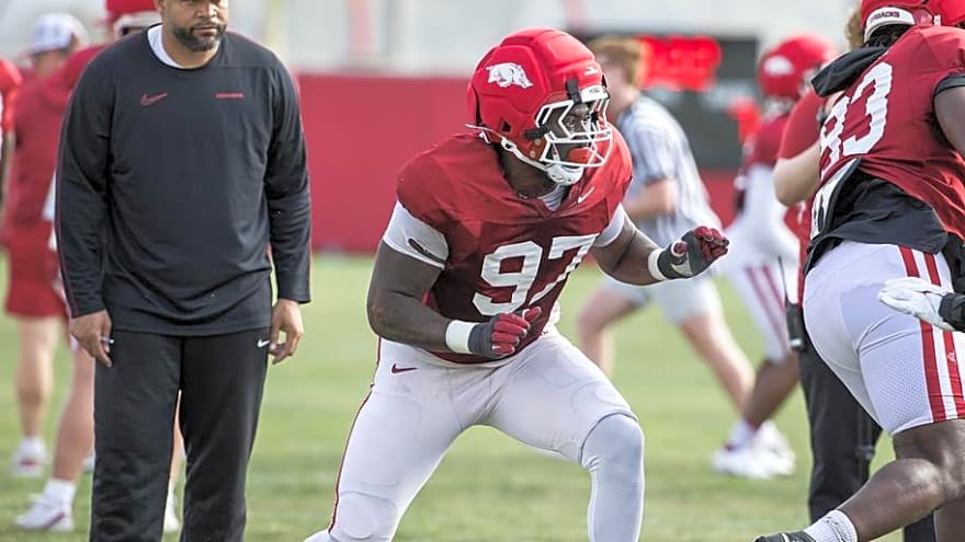 Chicago Bears Make Up for 2026 Offseason Mistakes in New NFL Mock Draft