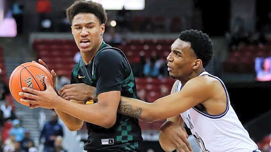Donovan Davis Help Sell Iowa State Basketball To Top 100 Recruit