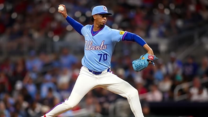 Braves Remove Two Relievers From Active Roster in Latest Shuffle
