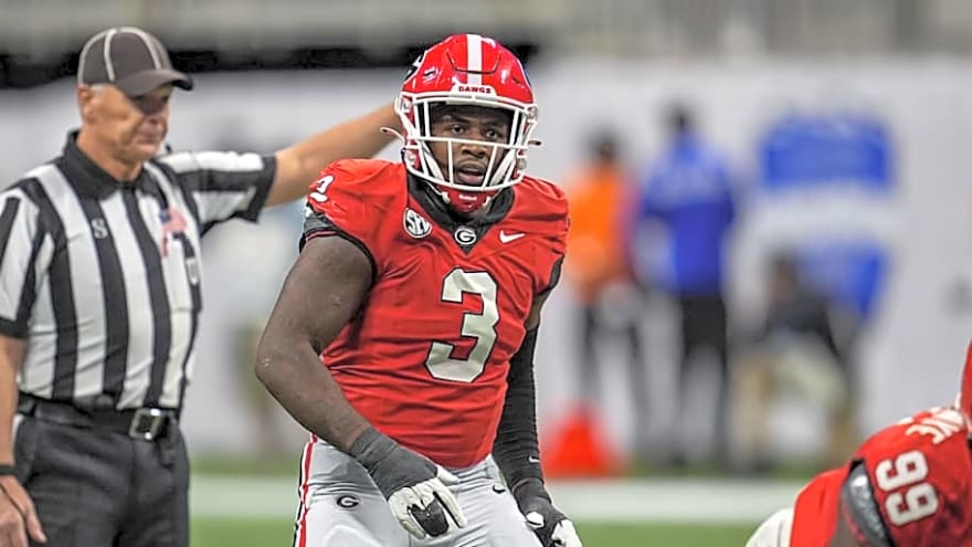 Bills' Potential Best-Case NFL Draft Scenario Involves Trading Down, Filling Need