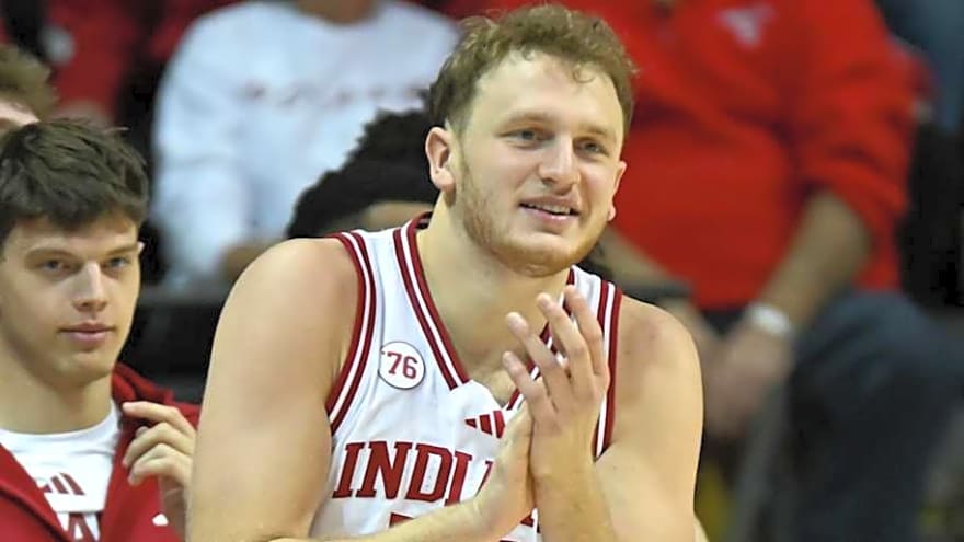 Indiana Basketball Moves Up In AP Top 25 Poll