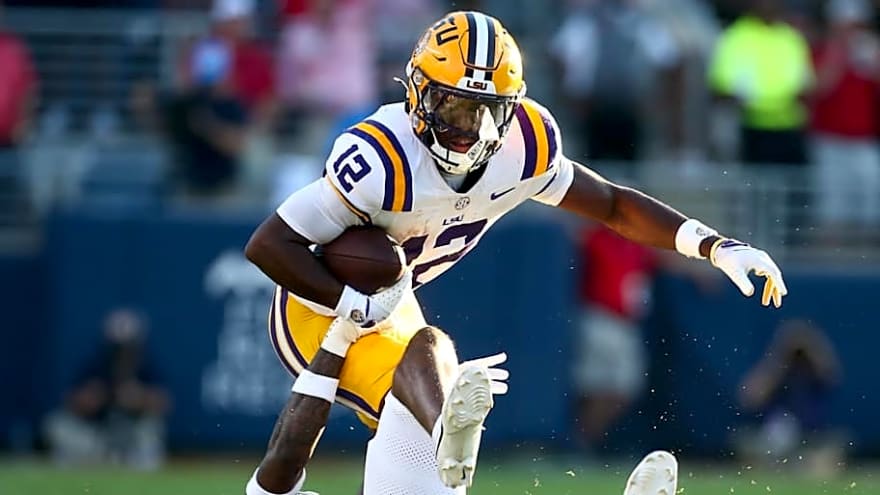 No. 5 transfer wide receiver set to decide between SEC, Big Ten programs