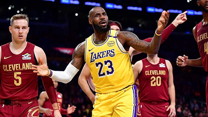 Cleveland Cavaliers Receive Stern LeBron James Warning