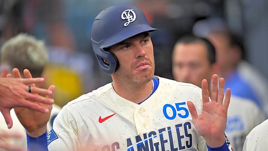 Dodgers Manager Has Concerning Admission About Freddie Freeman's Injury