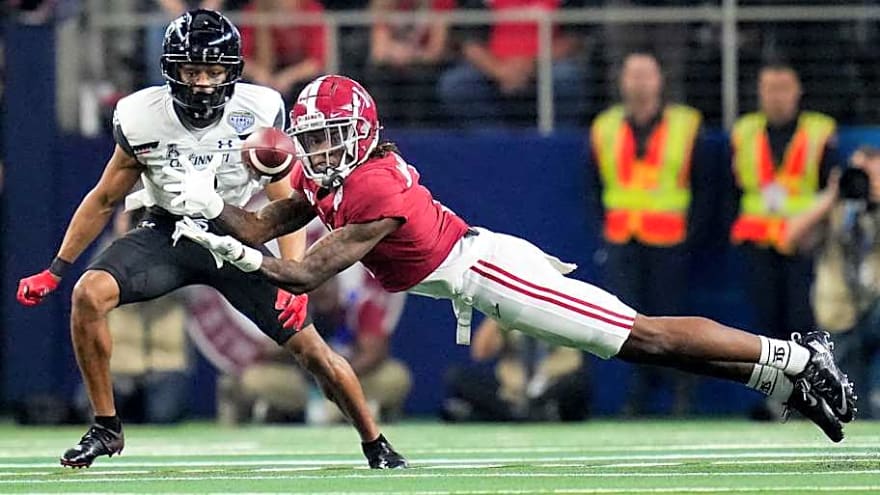 Jameson Williams Files Lawsuit Against NCAA After College Football Career